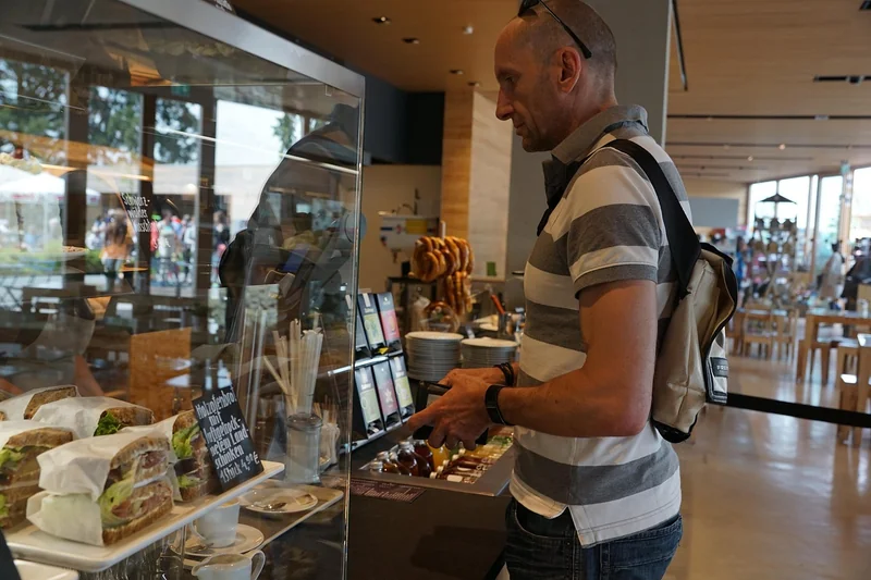 50 idées décoration vitrine boulangerie pour attirer plus de clients en 2026